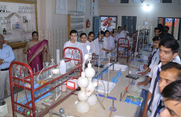 Karan Singh School Facilities