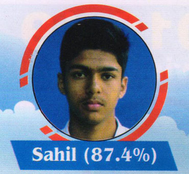 Karan school Topper Student